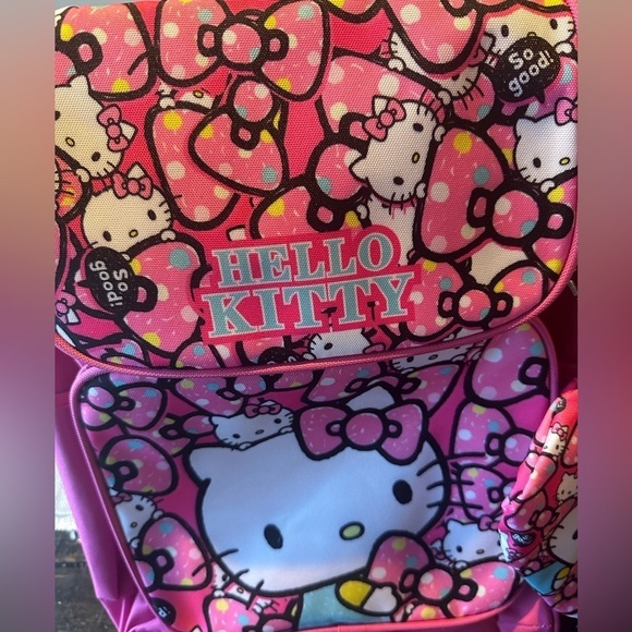 Hello Kitty Backpack - Picture 6 of 6